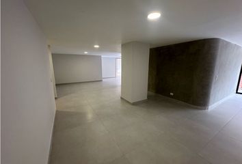 Apartamento en  Poblado, Medellín