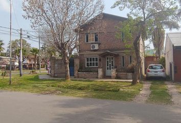 Casa en  Granadero Baigorria, Santa Fe