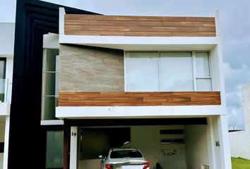 Casa en  Boulevard De Los Ángeles, Parque Sonora, Parque San Luis Potosí, Ocoyucan, Puebla, 72865, Mex