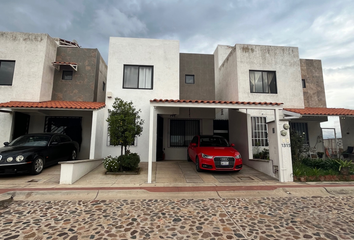 Casa en condominio en  Fraccionamiento Burocrático, Ciudad De Guanajuato