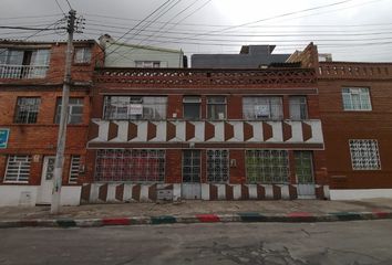 Casa en  San Fernando Occidente, Bogotá