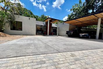 Casa en  Club De Golf La Ceiba, Mérida, Yucatán