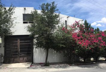 Casa en  Solidaridad, Guadalupe, Guadalupe, Nuevo León