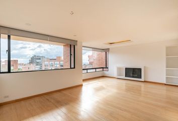 Apartamento en  Los Rosales Norte, Bogotá