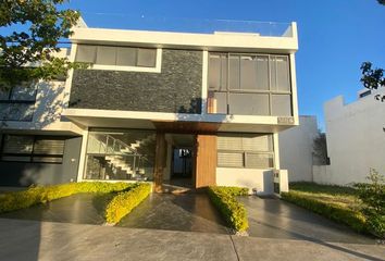 Casa en  Los Gavilanes, Tlajomulco De Zúñiga