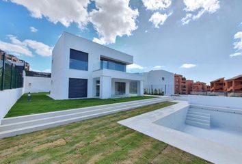 Chalet en  Alcorin, Málaga Provincia