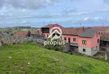 Chalet en  Barro (llanes), Asturias