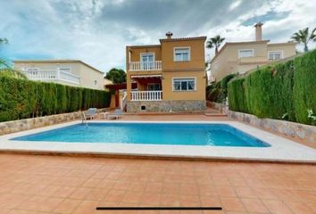 Chalet en  La Nucia, Alicante Provincia