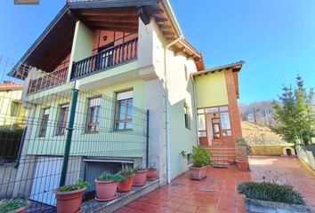 Chalet en  Villanueva De La Peña, Cantabria