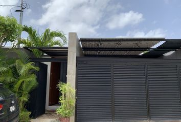 Casa en  Calle 34, Cholul, Mérida, Yucatán, 97305, Mex