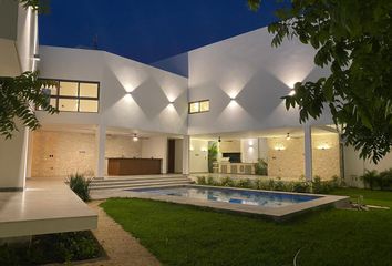 Casa en  Fraccionamiento Altabrisa, Mérida, Mérida, Yucatán