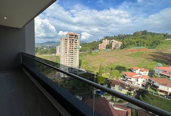 Apartamento en  Los Alamos, Pereira