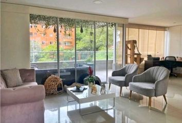 Apartamento en  Castropol, Medellín