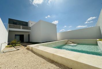 Casa en  Calle 33a, Cholul, Mérida, Yucatán, 97305, Mex