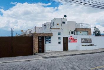 Casa en  Calderón, Quito