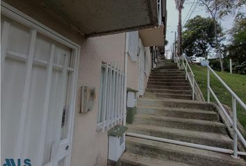 Casa en  Comuna 7, Robledo, Medellín