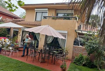 Casa en  Huechuraba, Provincia De Santiago