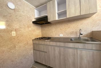 Apartamento en  Ciudad Los Álamos, Cali