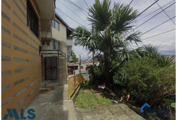 Apartamento en  El Salvador Centro, Medellín