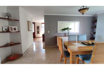 Apartamento en  El Tesoro, Medellín