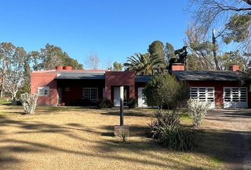 Quinta/Finca en  Calle Hernandarias 1525, Bahía Blanca, Provincia De Buenos Aires, Arg