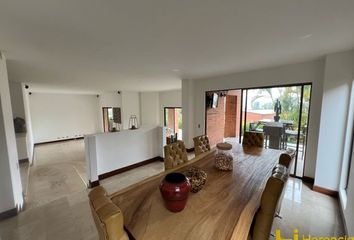 Casa en Poblado, Medellín