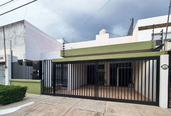 Casa en  Jardines Del Bosque Norte, Guadalajara, Jalisco