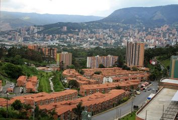 Casa en  Rodeo Alto, Medellín