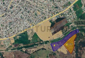 Terreno Comercial en  Chone