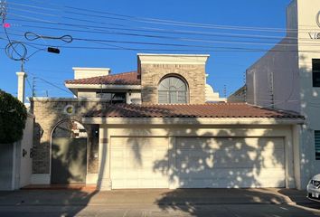 Casa en  Fraccionamiento Las Quintas, Culiacán