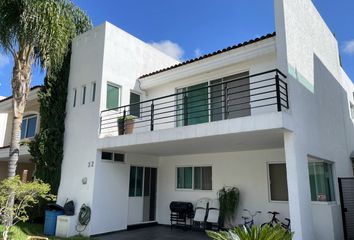 Casa en condominio en  Calle Paseo Del Alba 44, Zapopan, Jalisco, 45019, Mex