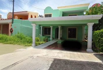 Casa en  Pueblo Cholul, Mérida, Yucatán