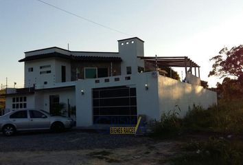 Casa en  Jardines De Tuxpan, Tuxpan, Veracruz