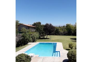 Casa en  Luján De Cuyo, Mendoza