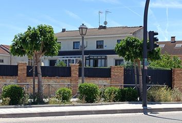 Chalet en  Fuente El Saz De Jarama, Madrid Provincia