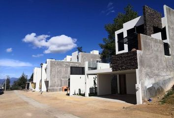 Casa en  El Cristo, Pátzcuaro, Pátzcuaro, Michoacán