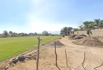 Lote de Terreno en  El Sáuz, Tlaquepaque