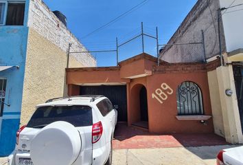 Casa en  Félix Ireta, Morelia, Michoacán