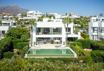 Chalet en  Distrito 3-nueva Andalucía, Marbella