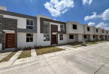 Casa en  Espíritu Santo, San Juan Del Río, San Juan Del Río, Querétaro