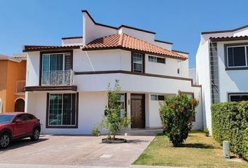 Casa en  Pueblo Nuevo, Corregidora, Corregidora, Querétaro