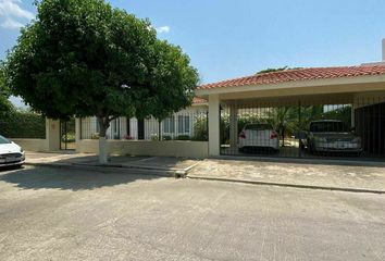 Casa en condominio en  Avenida Esmeralda, Joyas Del Campestre, Tuxtla Gutiérrez, Chiapas, 29057, Mex