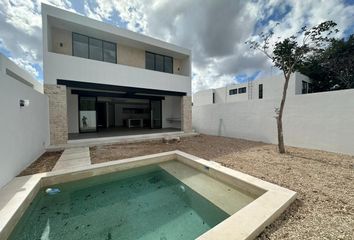 Casa en condominio en  Calle 21, Conkal, Yucatán, 97345, Mex