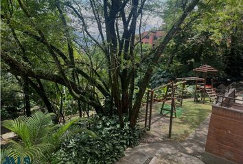 Apartamento en  El Tesoro, Medellín