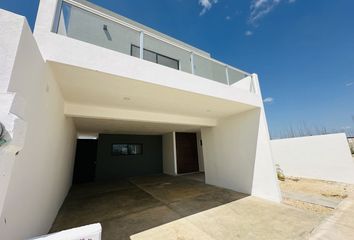 Casa en condominio en  Instituto Confucio De La Uady, Cholul, Mérida, Yucatán, Mex