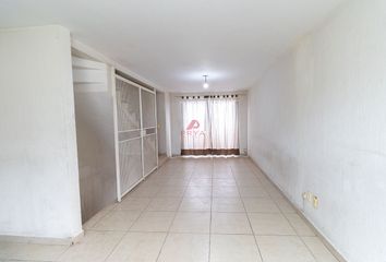 Casa en  Calle Paseo Del Ruiseñor 14, Quintas Del Paraíso, Tonalá, Jalisco, 45406, Mex