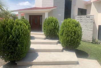 Casa en  Avenida Segunda De Cedros 828, Jurica, Santiago De Querétaro, Querétaro, 76100, Mex