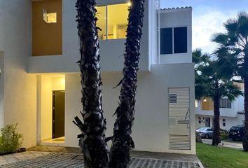 Casa en condominio en  Jardines De Acapatzingo, Cuernavaca, Morelos