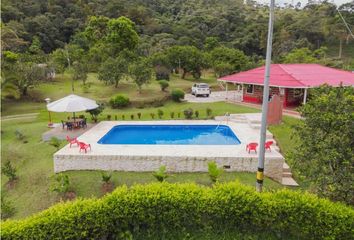 Villa-Quinta en  Santo Domingo, Antioquia