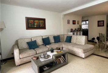 Apartamento en  Castropol, Medellín